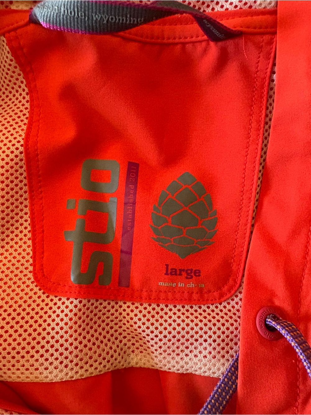 STIO CFS Sun Hoodie - Picture 6 of 8
